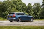 Volvo V60 D4 Inscription 2018 года (UK)